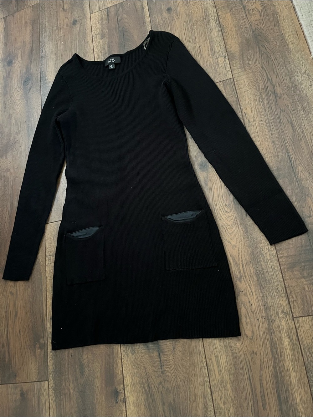 AGB Black Ribbed Long Sleeve Pocket Dress